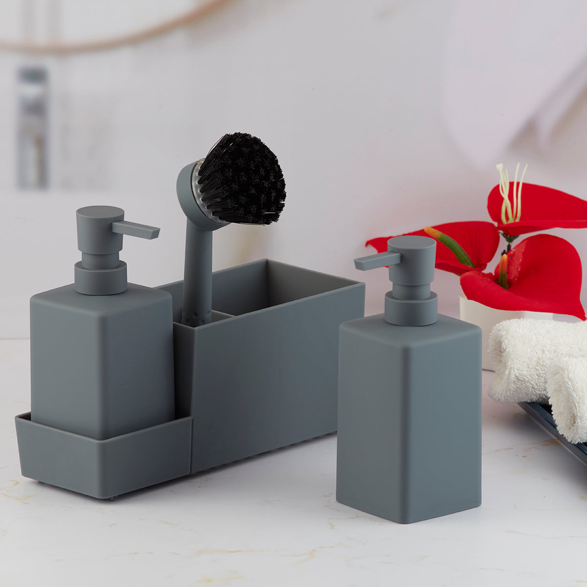 Acrylic Bathroom Accessories Set of 4 Bath Set with Soap Dispenser (10022)