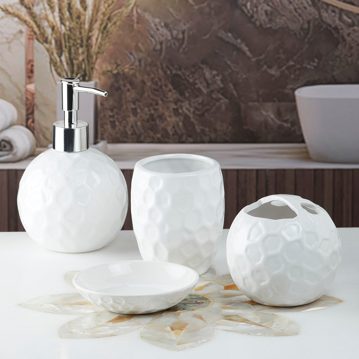 Ceramic Bathroom Accessories Set of 4 Bath Set with Soap Dispenser (10117)