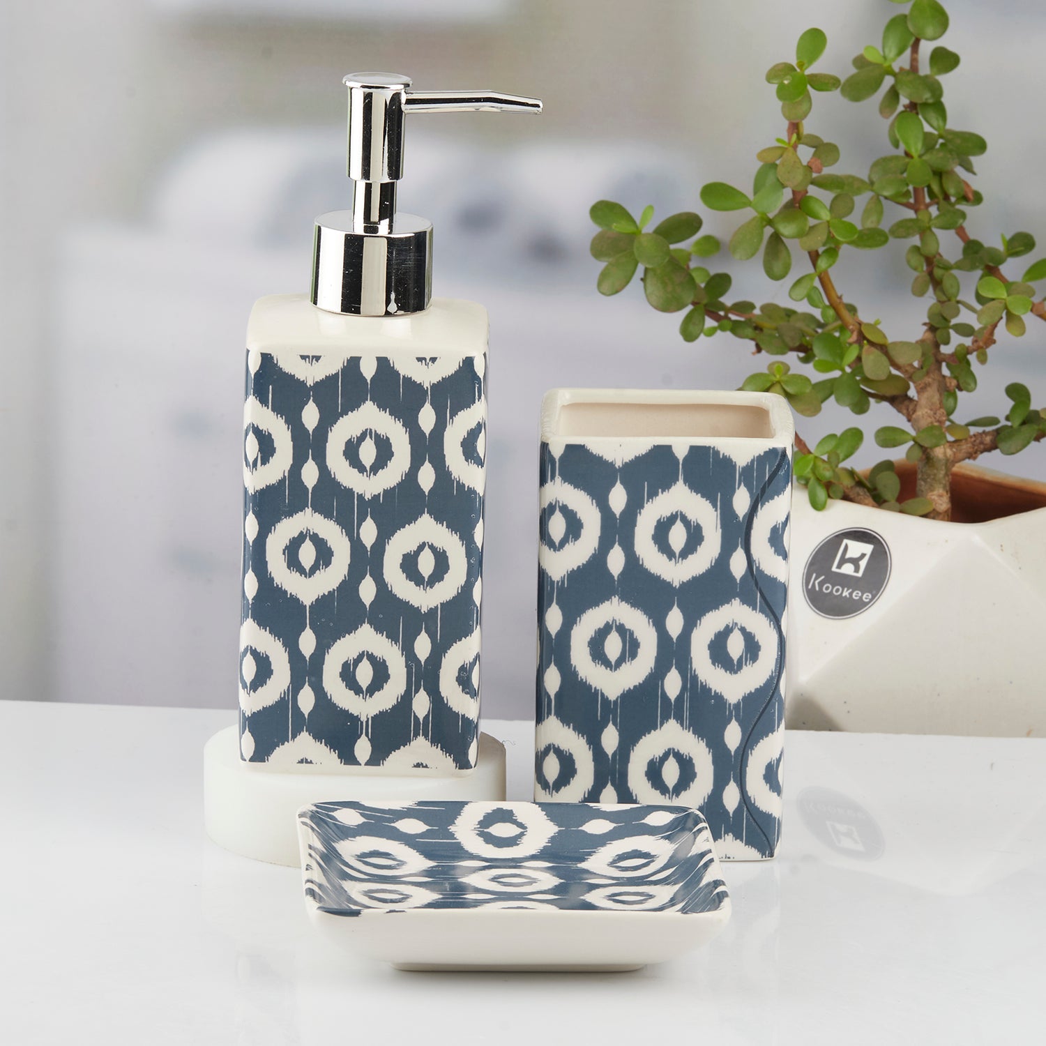 Ceramic Bathroom Set of 3 with Soap Dispenser (10422)