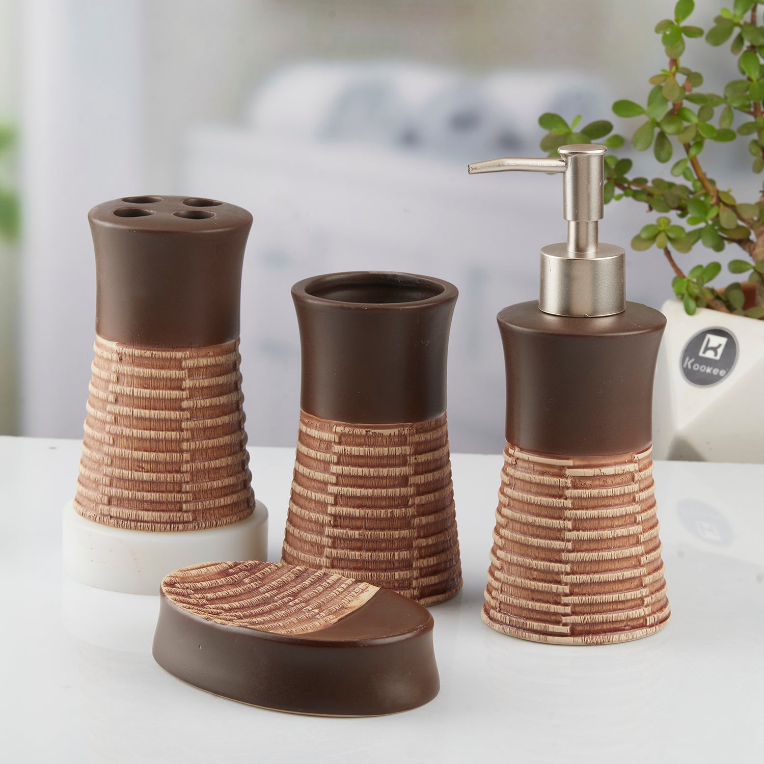 Ceramic Bathroom Set of 4 with Soap Dispenser (10437)