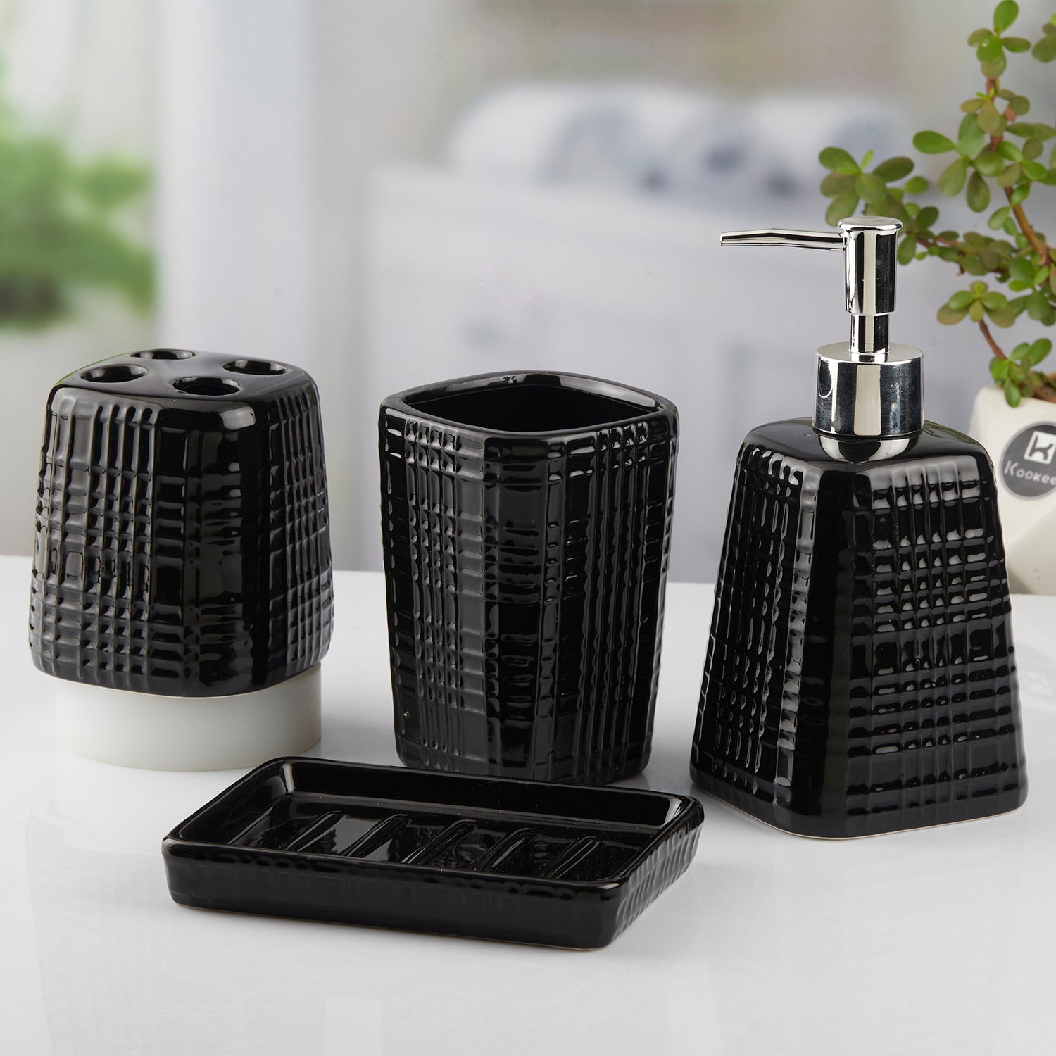 Ceramic Bathroom Set of 4 with Soap Dispenser (10467)