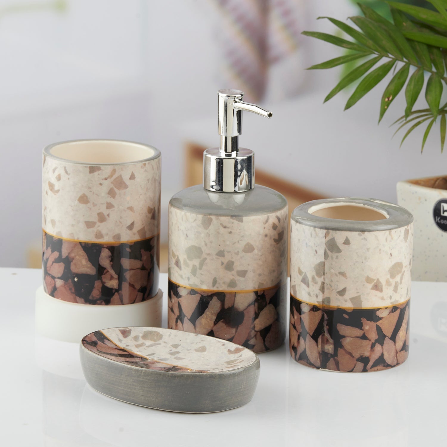 Ceramic Bathroom Set of 4 with Soap Dispenser (10470)