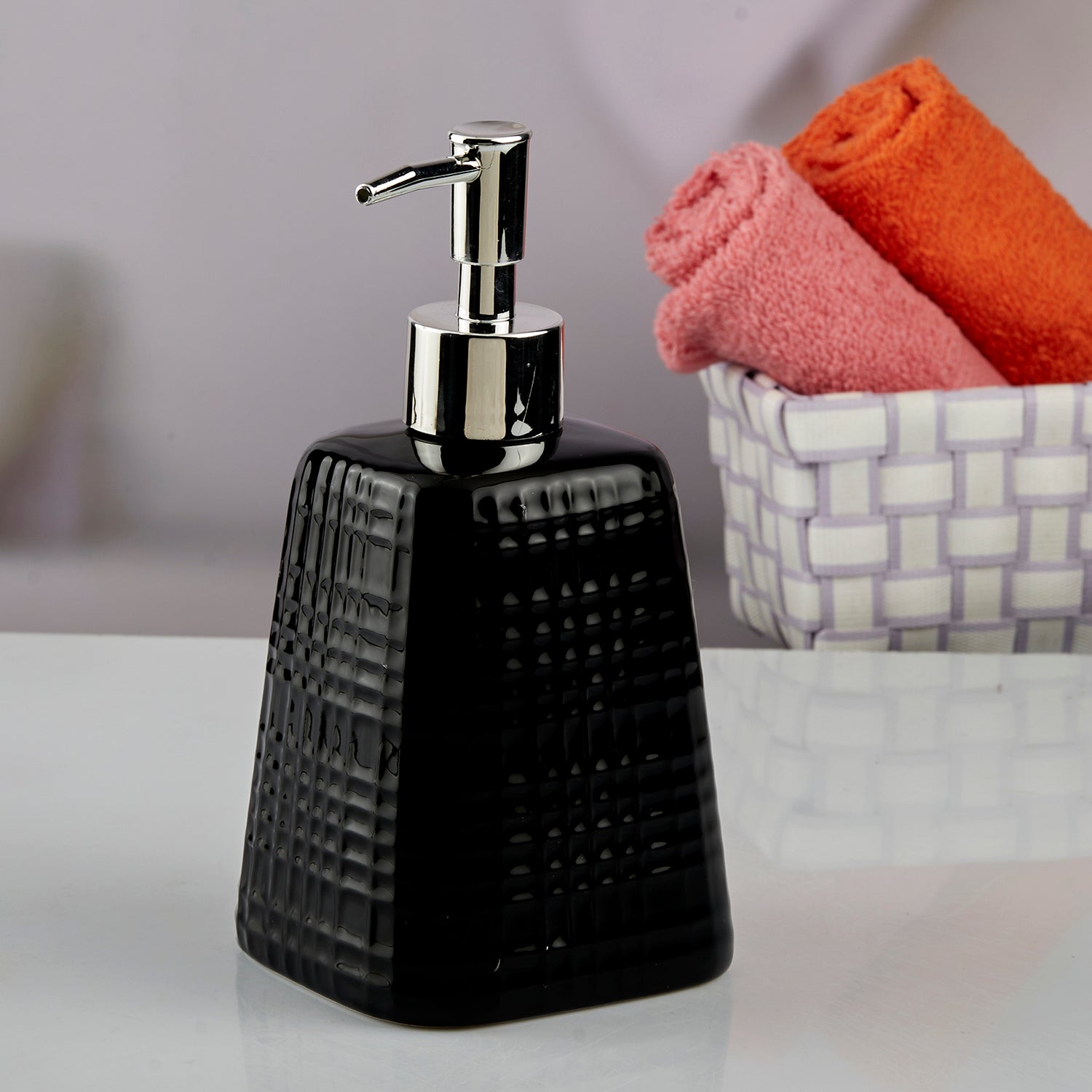 Ceramic Soap Dispenser liquid handwash pump for Bathroom, Set of 1, Black (10599)