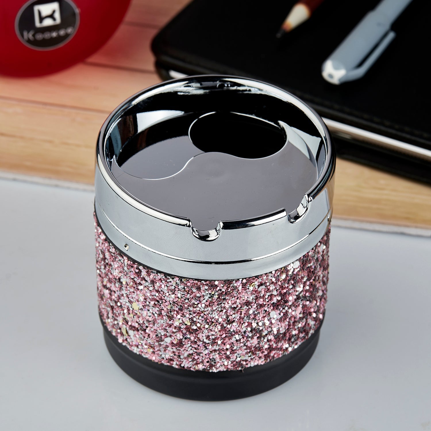 Smokeless Plastic Tin Windproof Ashtray Rotating Lid Convenient Smokeless Ashtray For Cigarette, Cigar for Home Decor Tabletop Ash Tray for Smokers, Round, Pink / Silver Glitter